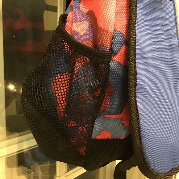 π PLC-All Terrain Travel Systems Messenger Bag - Picture 6 of 12